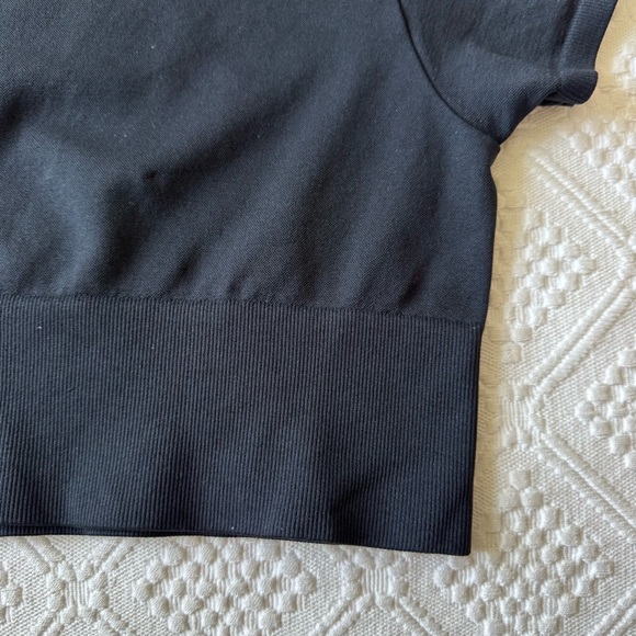Offline By Aerie Sidewalk Seamless Cropped T-Shirt black size large - Picture 8 of 11